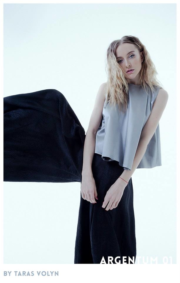 Ева Бушмина продемонстрировала наряды украинских модельеров