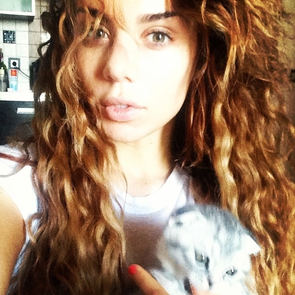 Цитата дня: Аня Седокова о тех, "кому мозгов хватает осуждать"