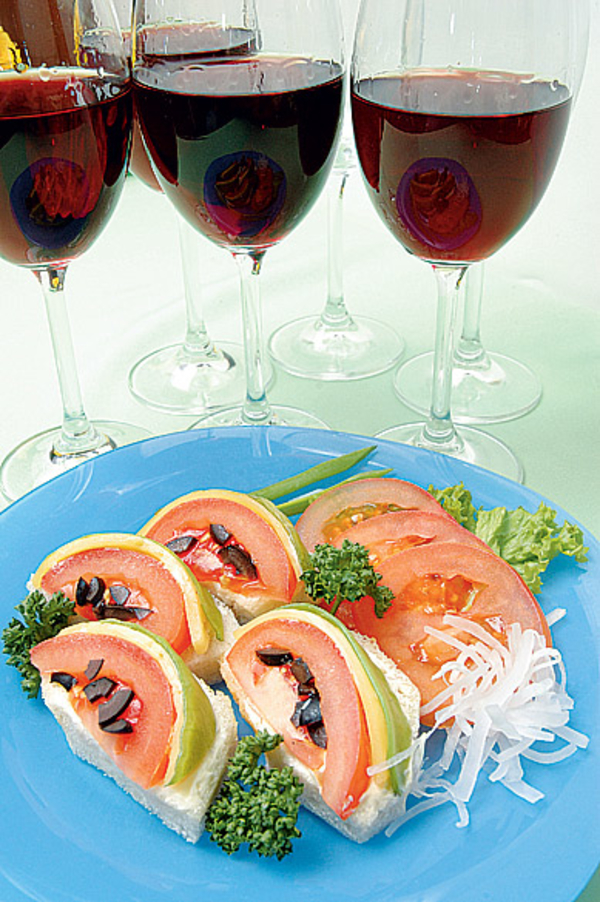 Что приготовить на Новый год: Рецепты праздничных бутербродов