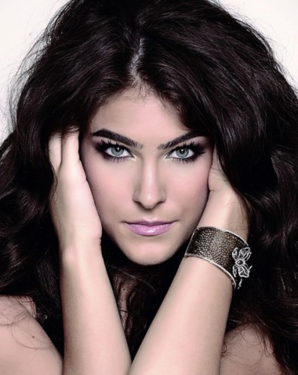 Новый год 2014: Мейхер будет кататься на лыжах, а Кароль споет в горах