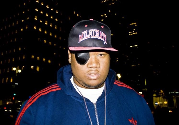 Американский рэпер погиб в перестрелке в баре