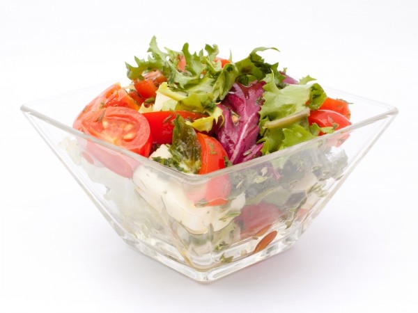 Новогодние салаты на скорую руку: ТОП-10 рецептов