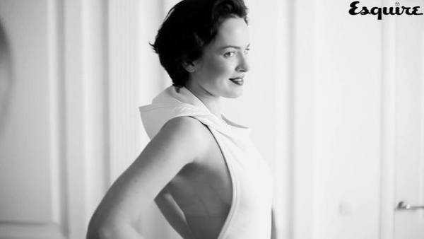 Даша Астафьева снялась в откровенном купальнике для модного журнала