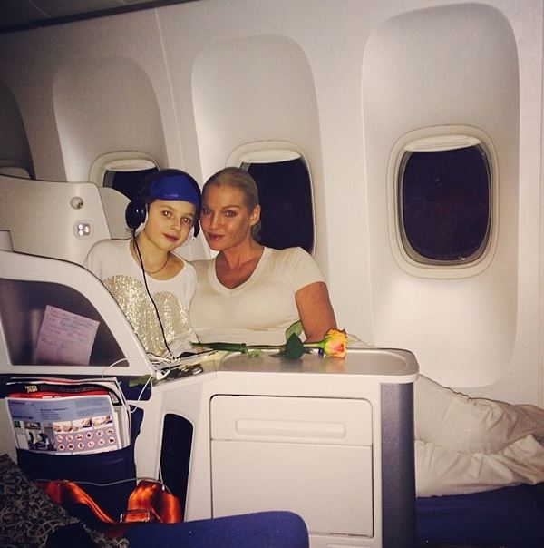 Анастасия Волочкова отправилась с дочкой в Таиланд