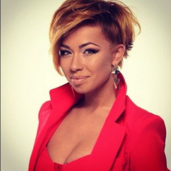 Звезда Х-фактора Юлия Плаксина впервые показала дочь