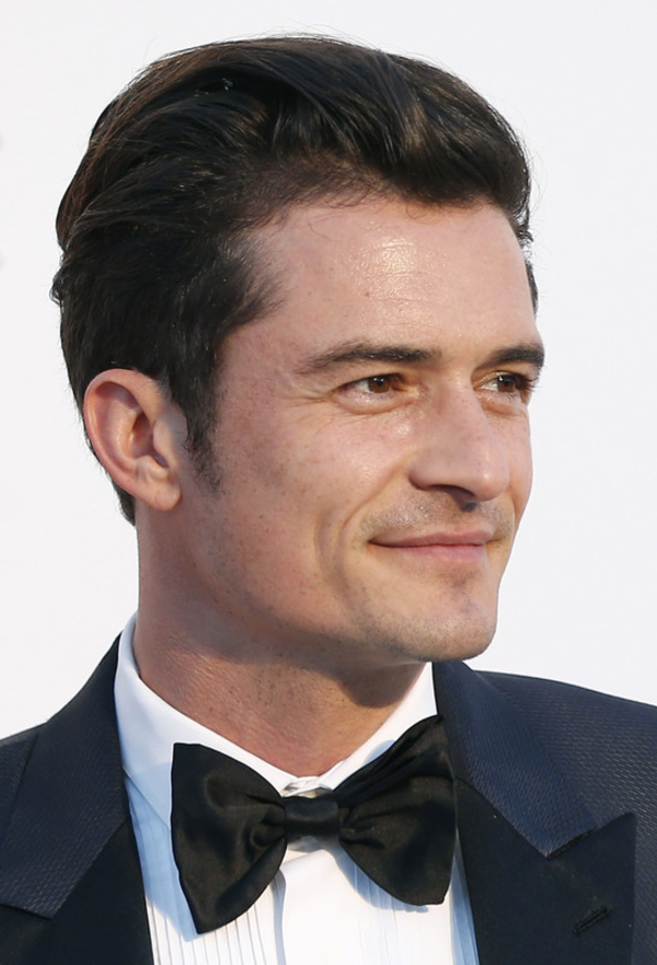 Орландо Блуму исполнилось 40 лет: смотри фото актера с оголенным торсом