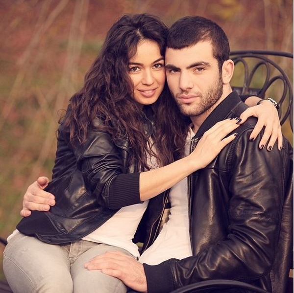 Стрип-танцовщица Варда показала своего возлюбленного – СМИ