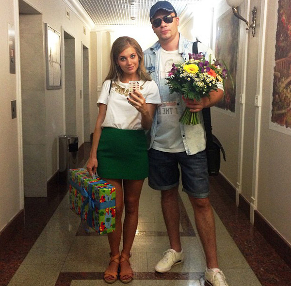 Актрису Кристину Асмус выписали из роддома