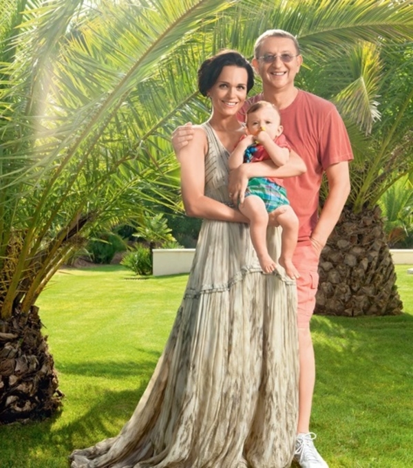 Певица Слава хочет узаконить отношения с 61-летним мужем-миллионером