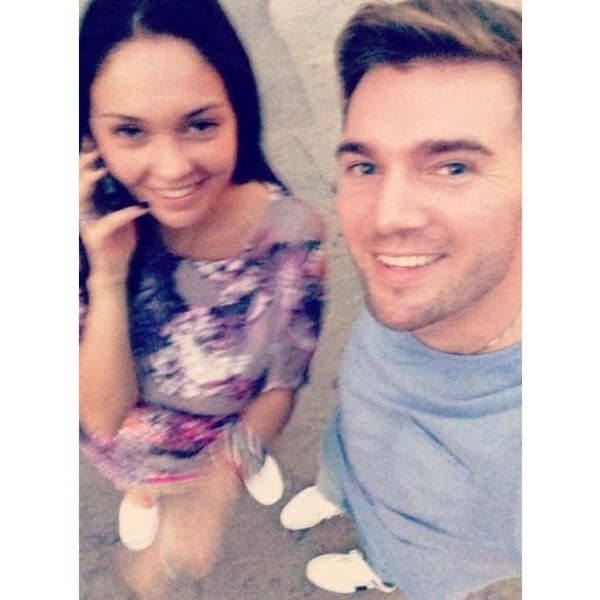 Холостяк Искорнев выложил в Сеть фото подросшего сына Скориковой