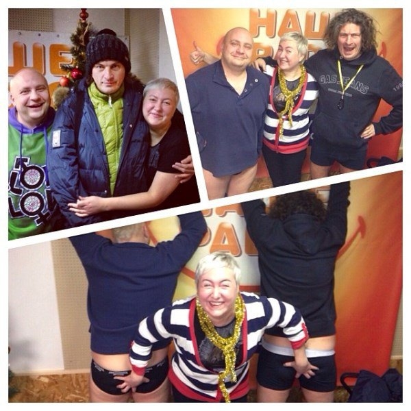 Кузьма Скрябин давал интервью на радиостанции без штанов