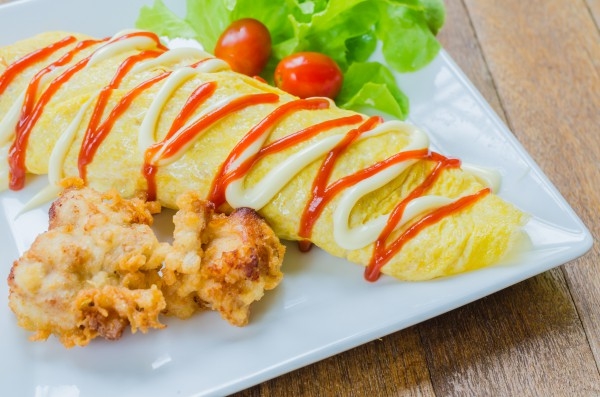 Омлет с сыром: Три вкусные идеи