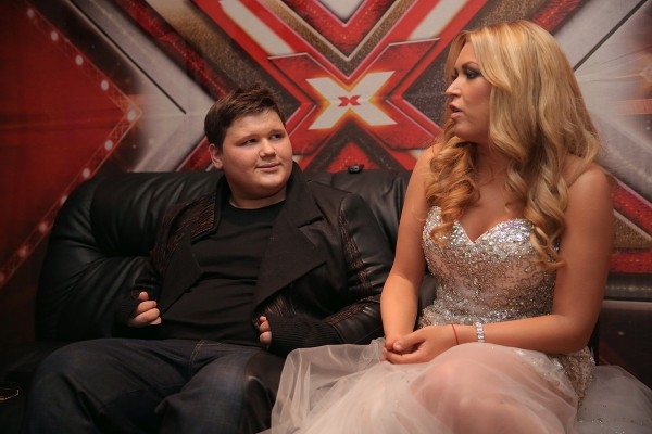 Победитель проекта Х-фактор 4 отдал свой выигрыш