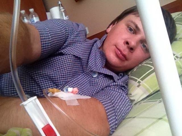 Популярный ведущий госпитализирован с опасным диагнозом малярия