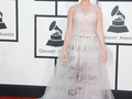 Красная дорожка Grammy 2014: Модные образы звезд
