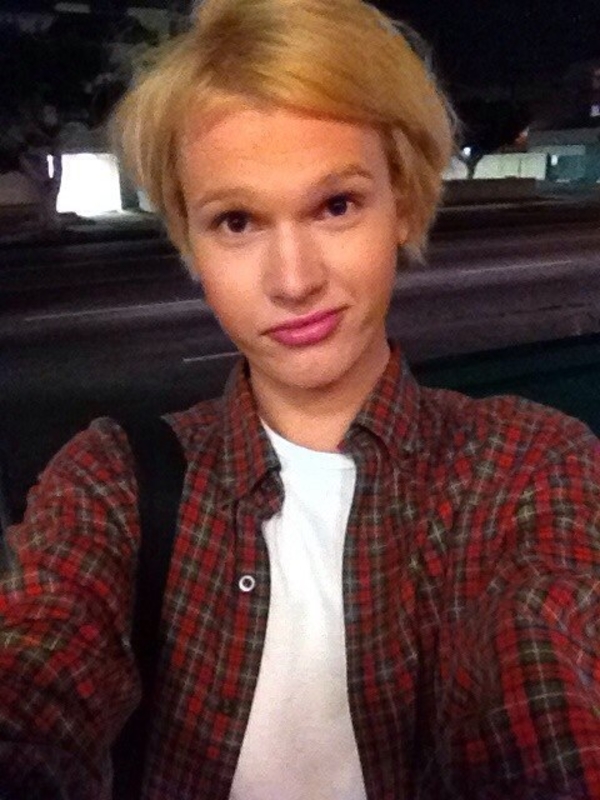 Борис Апрель: Быть парнем? Раз плюнуть