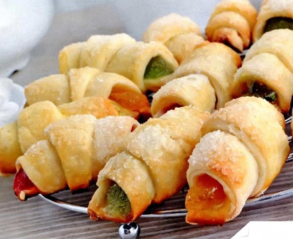 Как приготовить рогалики с мармеладом (ВИДЕО)