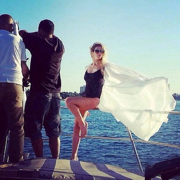 В новом клипе Вера Брежнева предстанет в откровенном образе