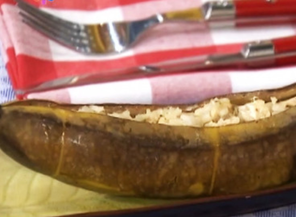 Как приготовить мясо в банановой кожуре