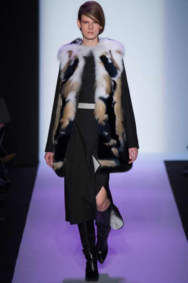 Меховое великолепие: BCBG Max Azria показал свою коллекцию на NYFW