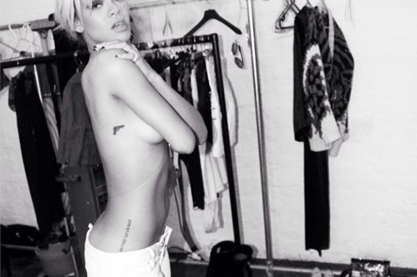 instagram.com/badgalriri