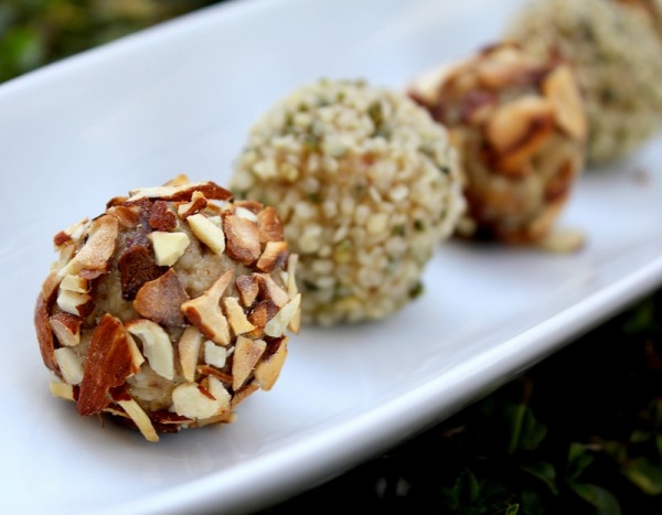 Конфеты из сухофруктов: Три вкусные идеи