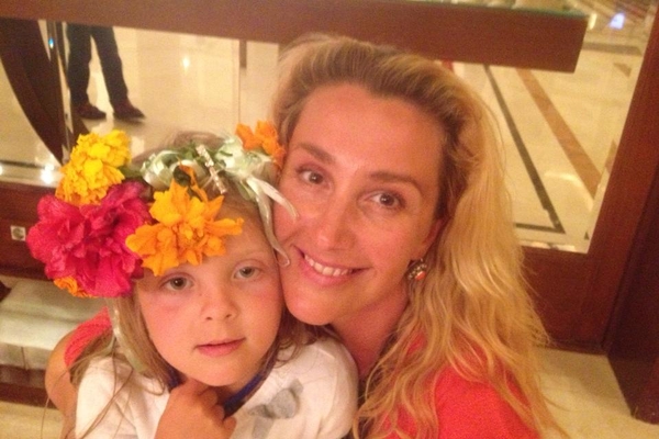 Снежана Егорова выложила фото с маленькой дочкой
