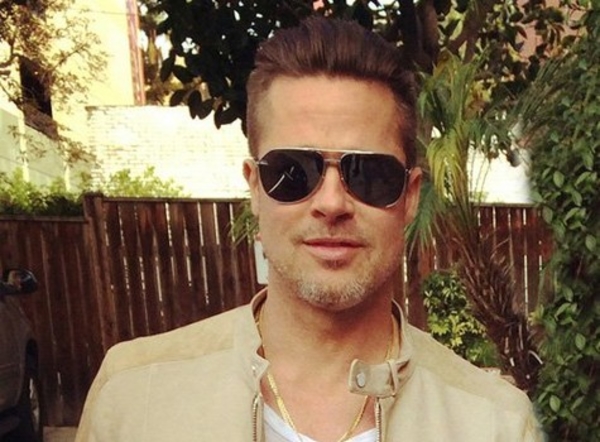 Брэд Питт заметно помолодел