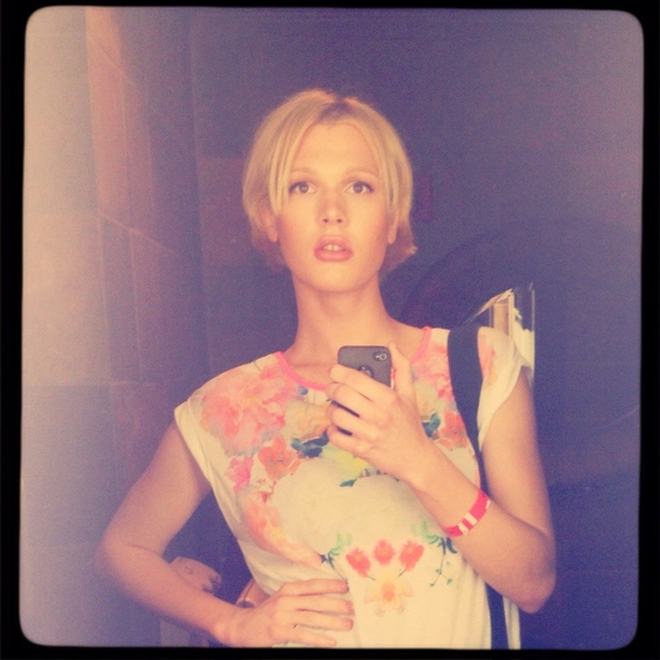 Борис Апрель показал новые фото в Сети: Я витаю в облаках