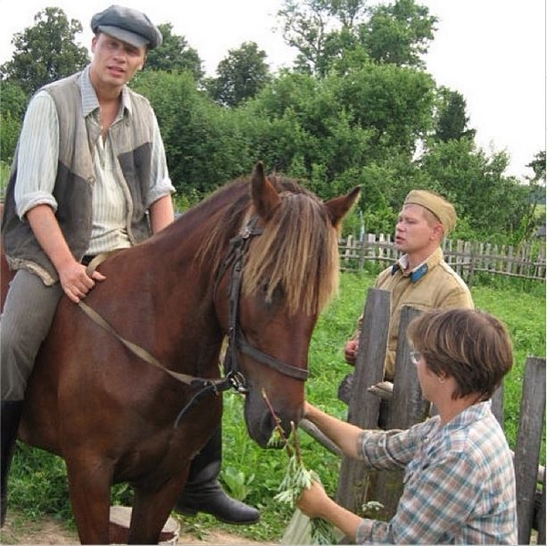 Гарик Харламов похвастался ролью в кино: Играю лошадь