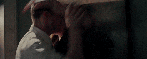 День святого Валентина: лучшие звездные поцелуи в кино