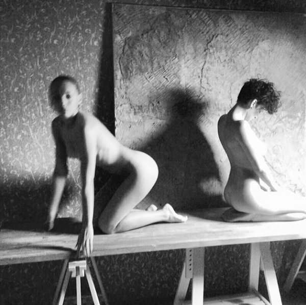 Солистки группы NikitA полностью оголились