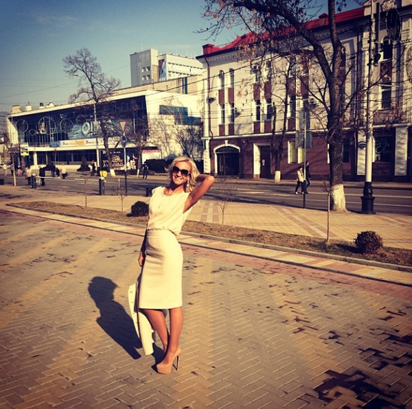 Ольга Бузова поправилась: Поклонники уверены – девушка ждет ребенка