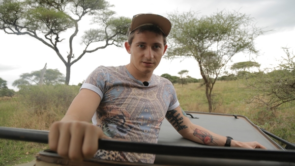 Ведущий передачи Орел и Решка попал в авиакатастрофу