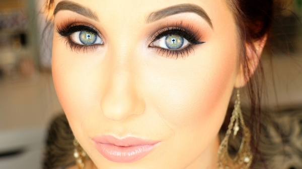 Макияж на 8 Марта: видео-урок