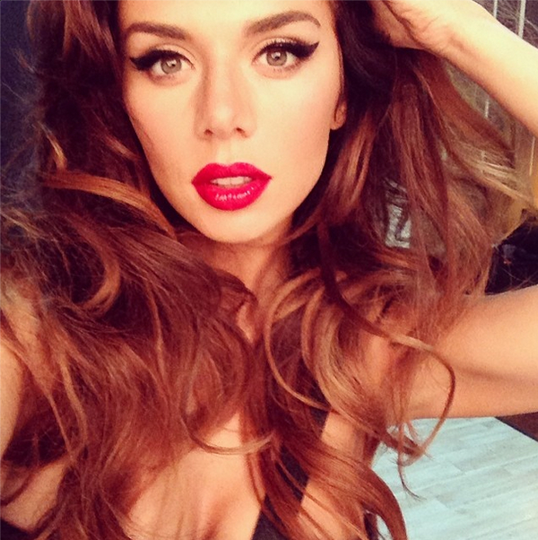 Анна Седокова растрогала поклонников словами о любви