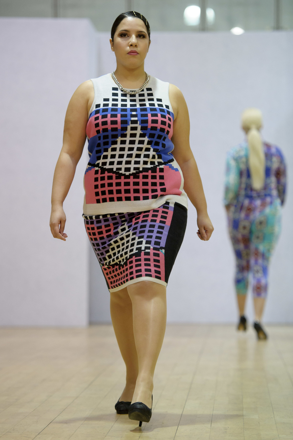 Мода для полных: в Лондоне состоялся специальный показ