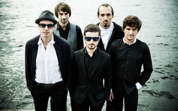 Российская группа спела на концерте в Москве песню Океана Эльзы