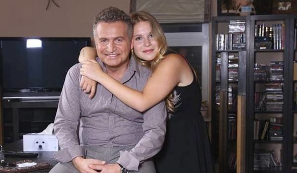 Леонид Агутин поздравил дочь с 18-летием: Веселись, ты это заслужила