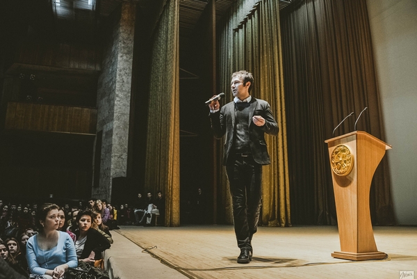 Святослав Вакарчук встретился со студентами в Киеве: Фотоотчет