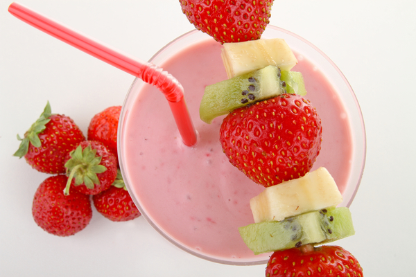 Смузи на завтрак: Три вкусные идеи