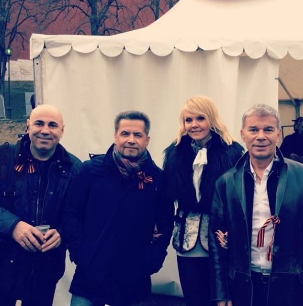 Газманов, Расторгуев и Валерия поздравили Крым "с воссоединением"