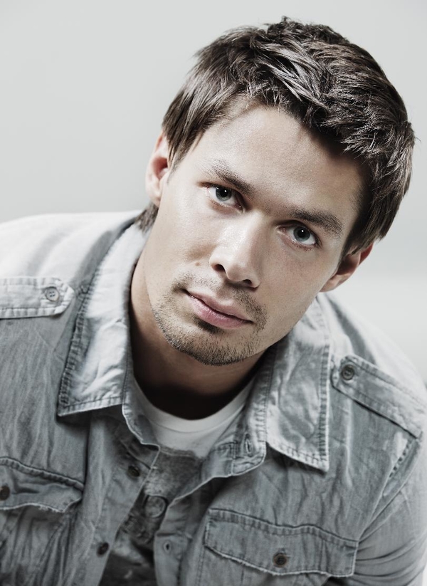 Стасу Пьехе опять не повезло с машиной: Уже устал латать