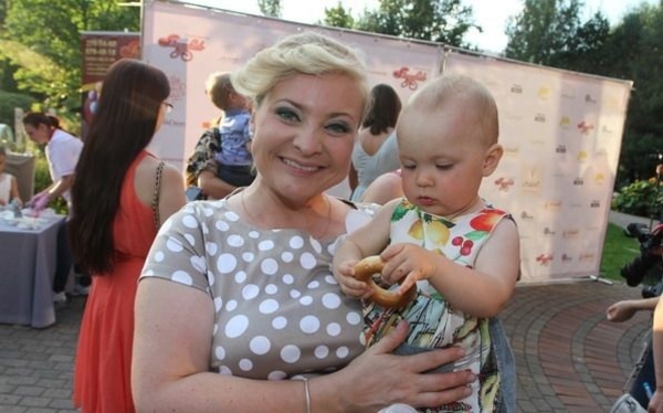 Светлана Пермякова: Моя дочь завершила актерскую карьеру