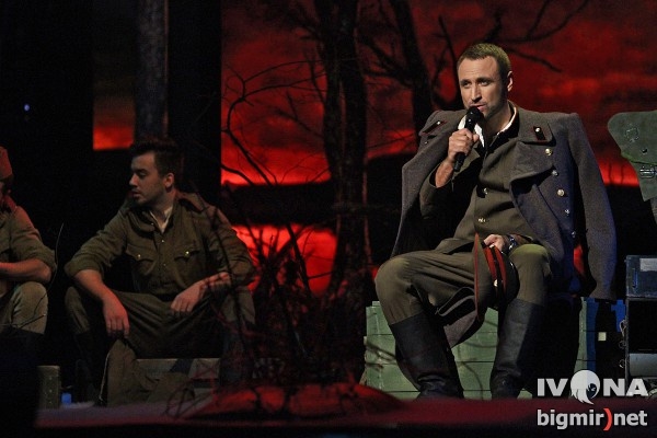 Жена участника Х-фактор Гладыря хотела сосватать его своей сестре