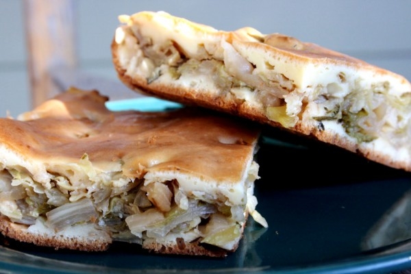 Пирог на кефире: ТОП-5 рецептов