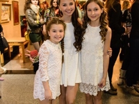 YUNA 2013: Дети расплакались во время исполнения песни Тины Кароль