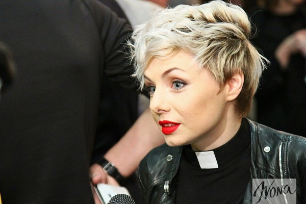 Экс-участница Голос країни пришла на премию YUNA в образе монашки