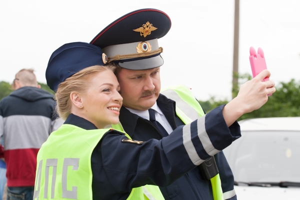 Премьера скетчкома В сети на канале 1+1