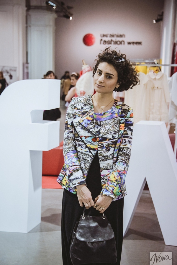 Street style: Яркие принты весны 2014